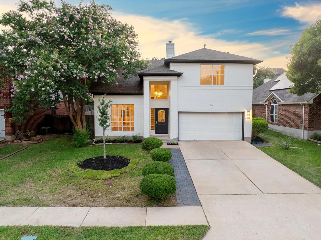 Photo of 2900 Phoenix WAY