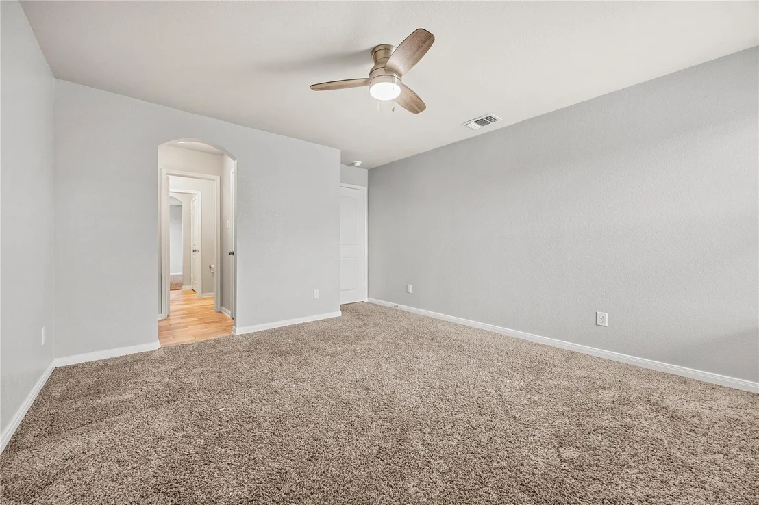 Photo of 1811 Ashburn DR