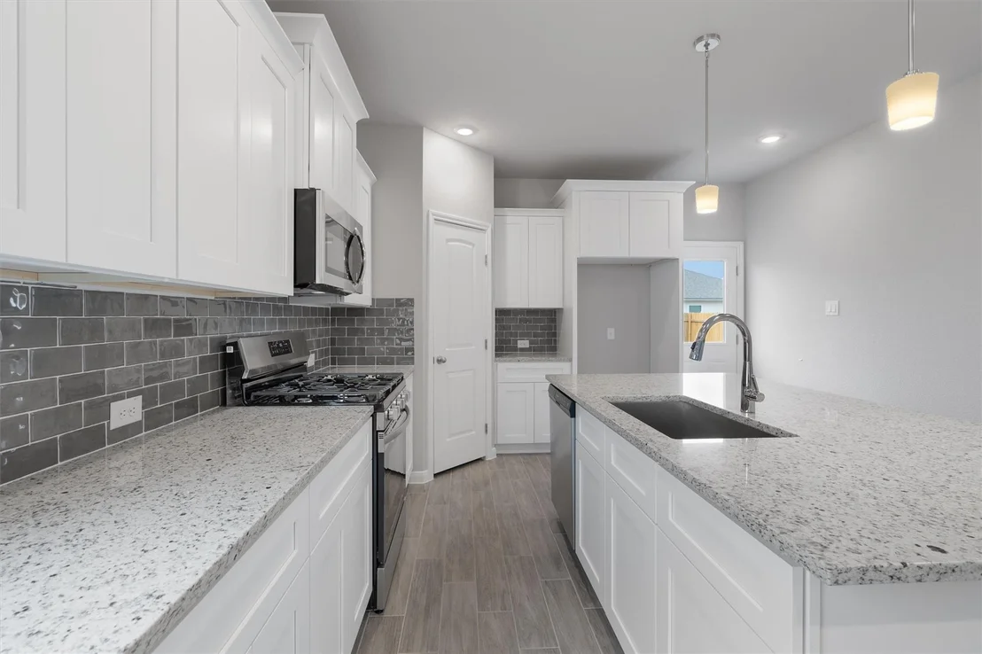 Photo of 340 Stellar Wind DR