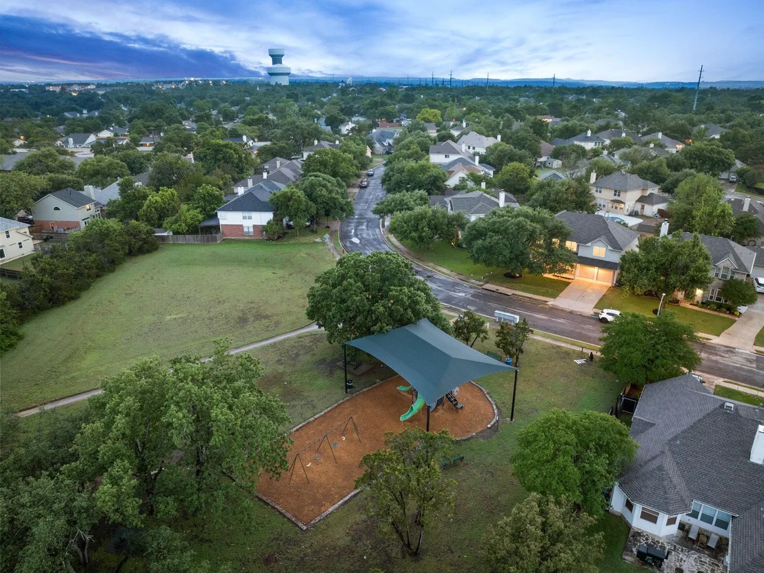 Photo of 1205 Heppner DR