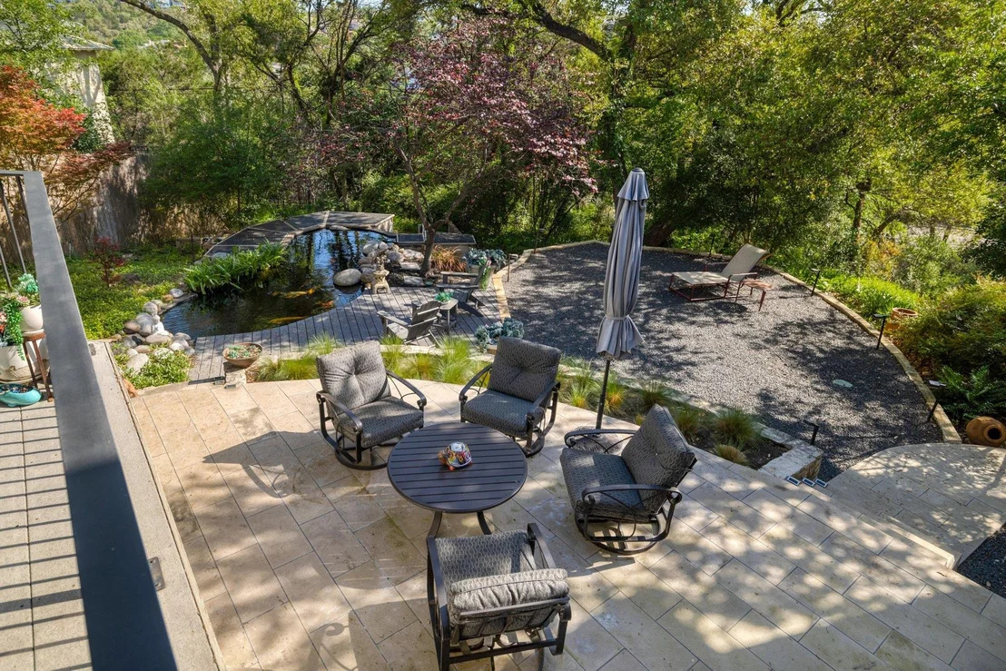 Photo of 5901 Lookout Mountain DR