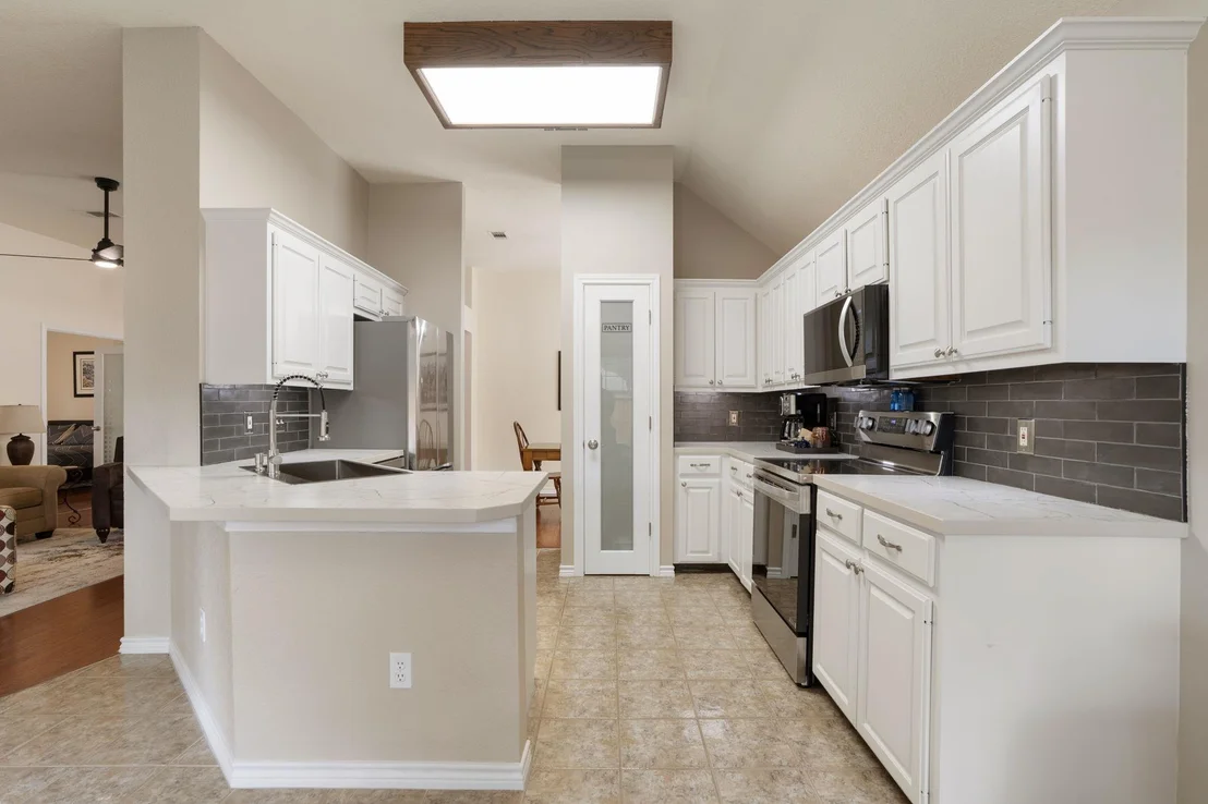 Photo of 124 Village DR