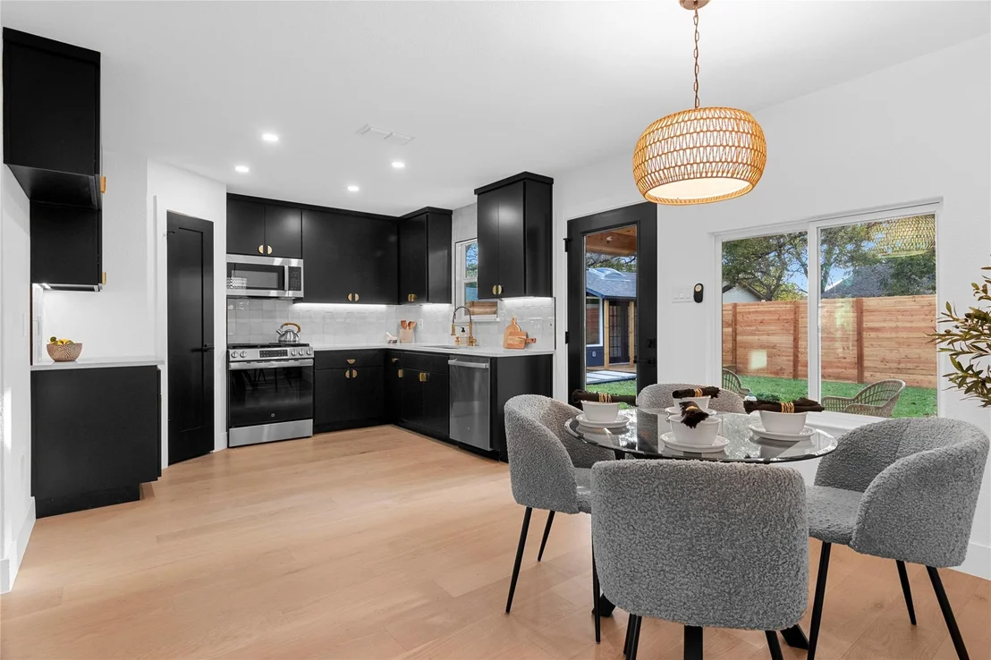 Photo of 7601 Burly Oak CIR