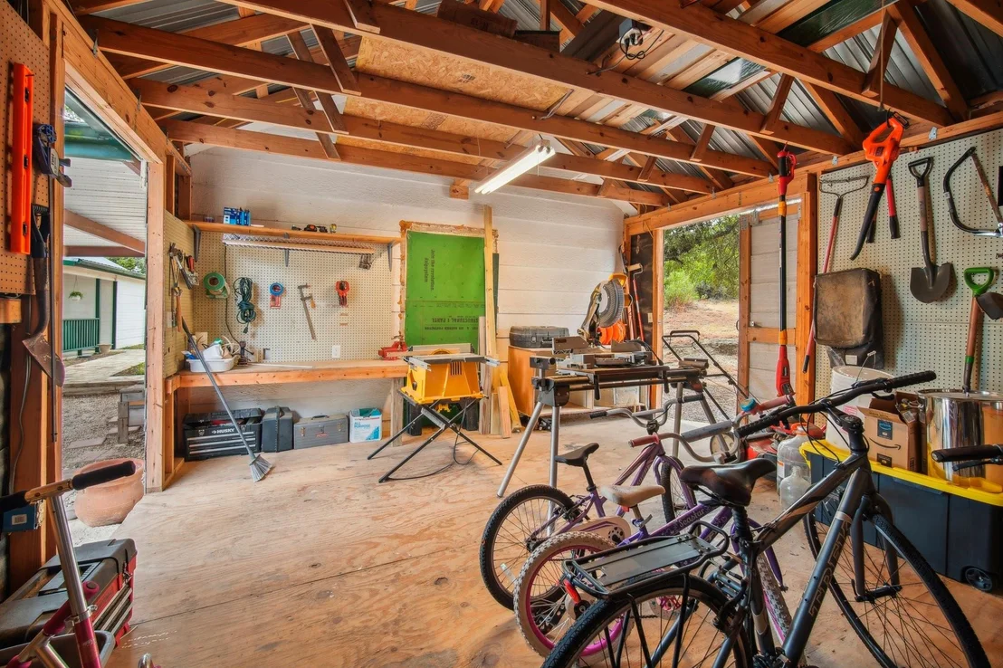 Photo of 1815 Spring Valley DR