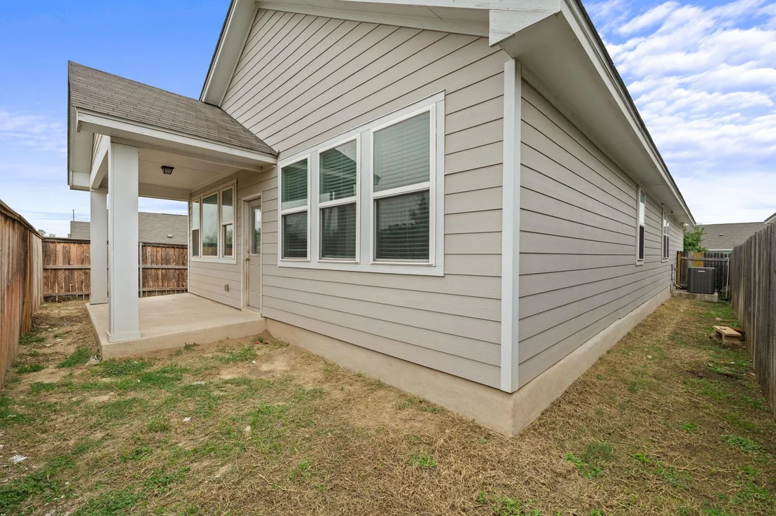 Photo of 217 Michaelis DR