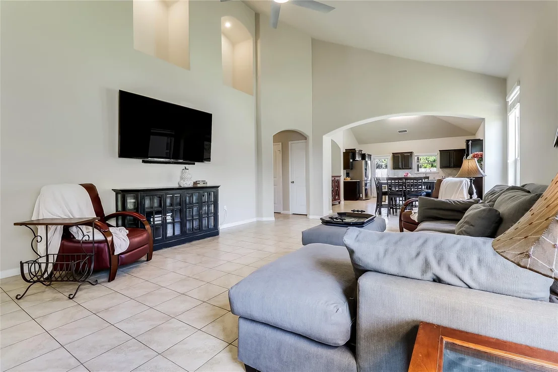 Photo of 1425 Hamiltons WAY