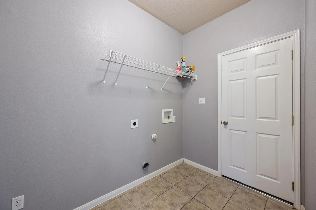 Photo of 304 Gainer DR