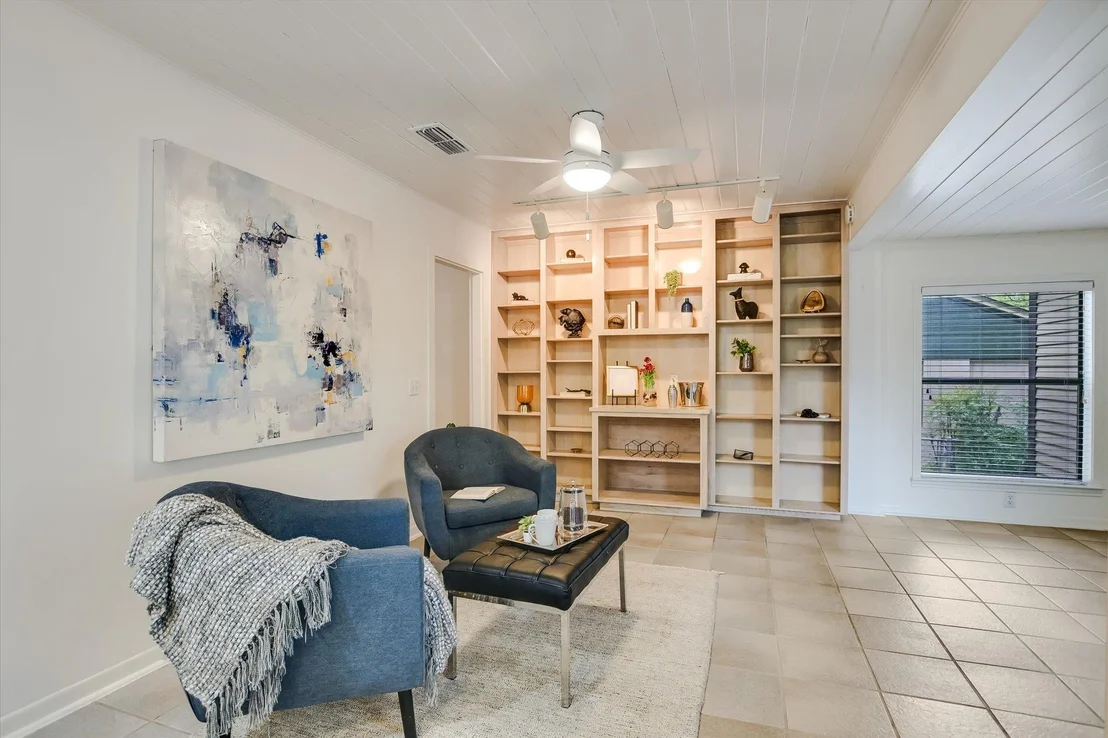 Photo of 1305 Fairwood RD