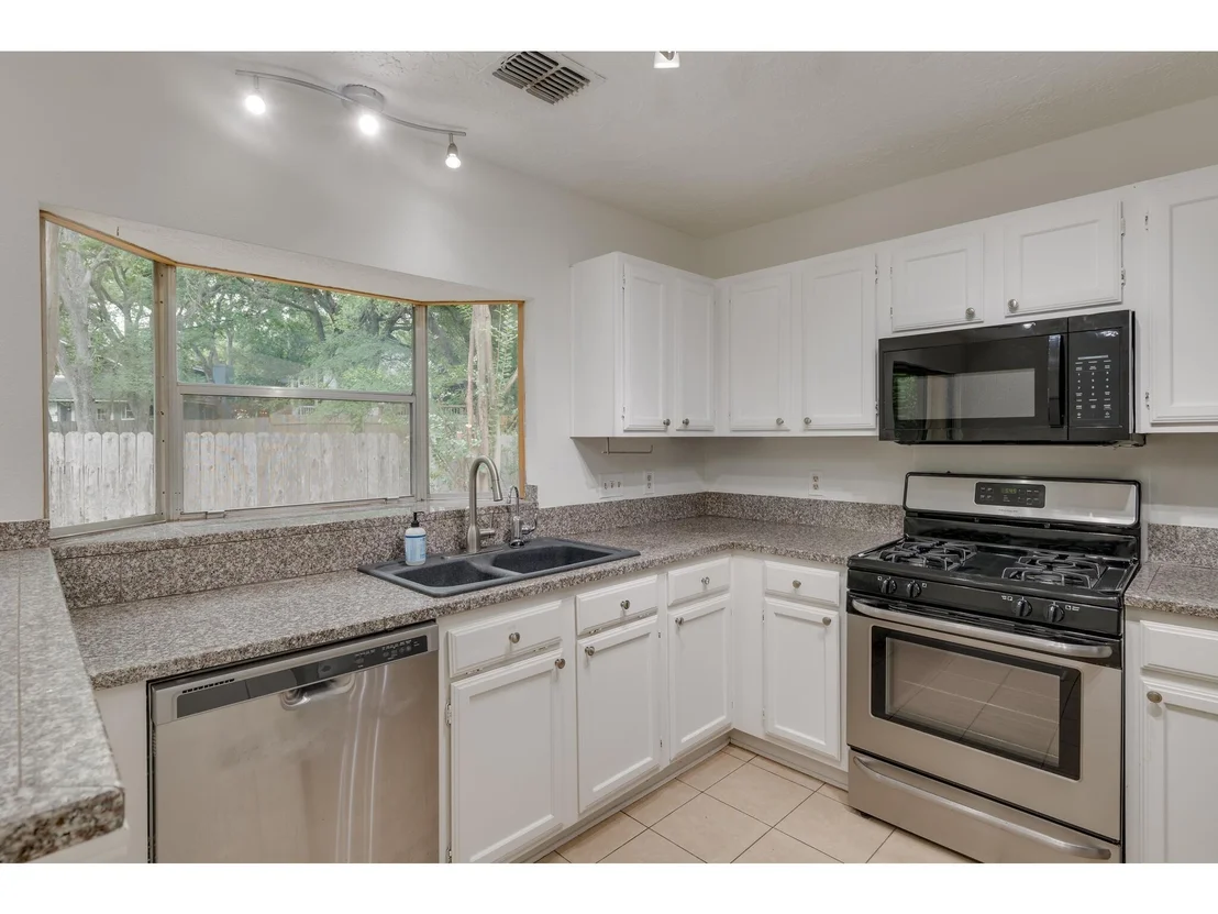 Photo of 5326 Summer DR