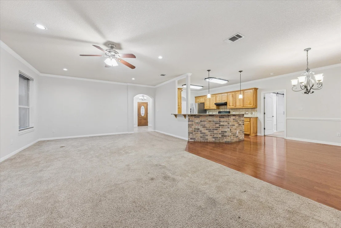 Photo of 300 Brazos DR