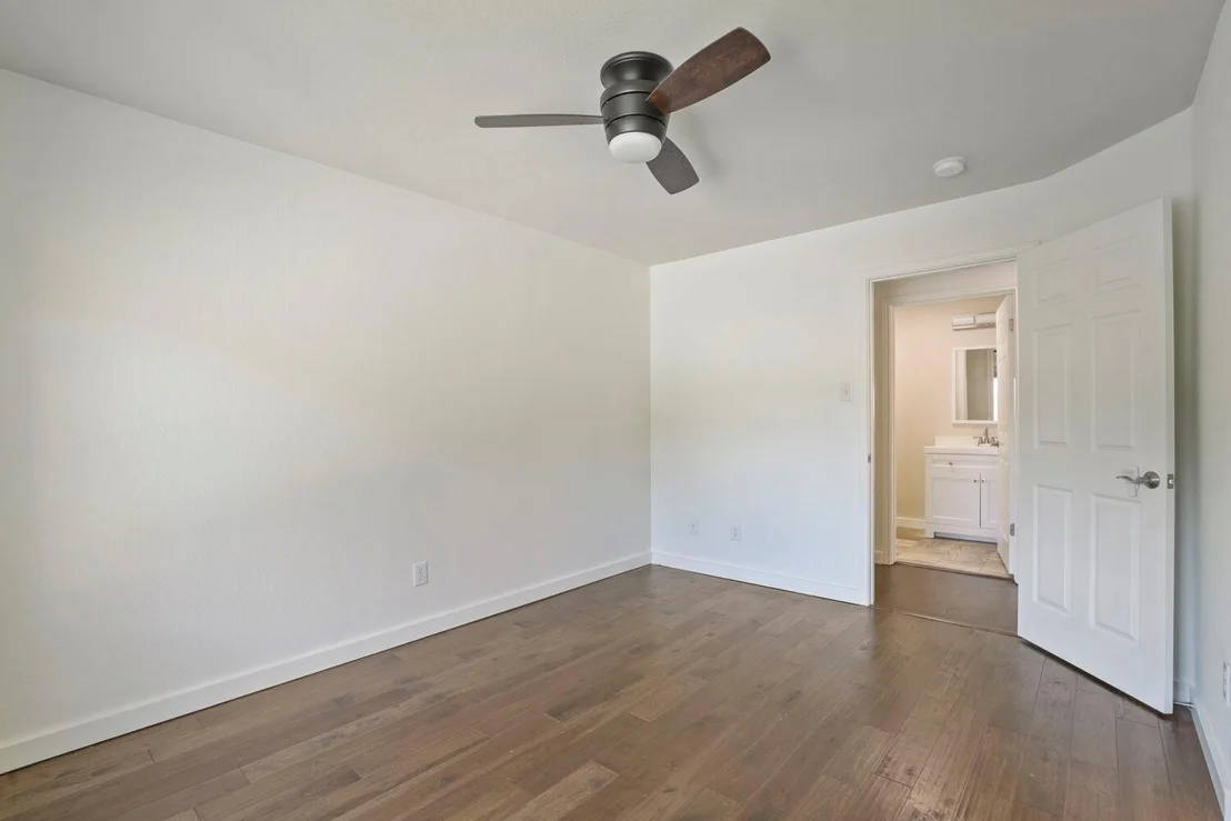 Photo of 12052 Tulare DR