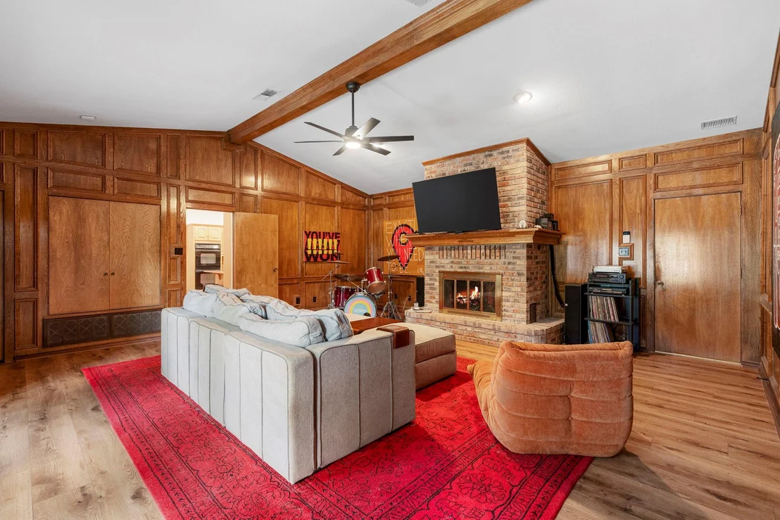 Photo of 400 Hackberry ST