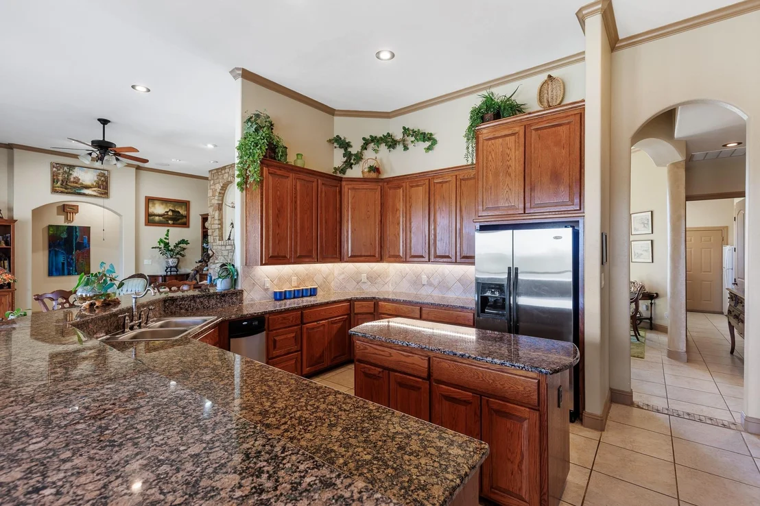 Photo of 108 Oak Bend