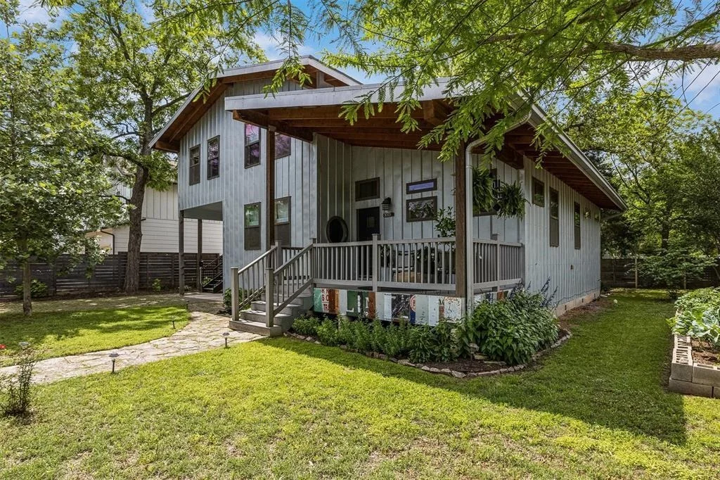 Photo of 3001 Stokes DR