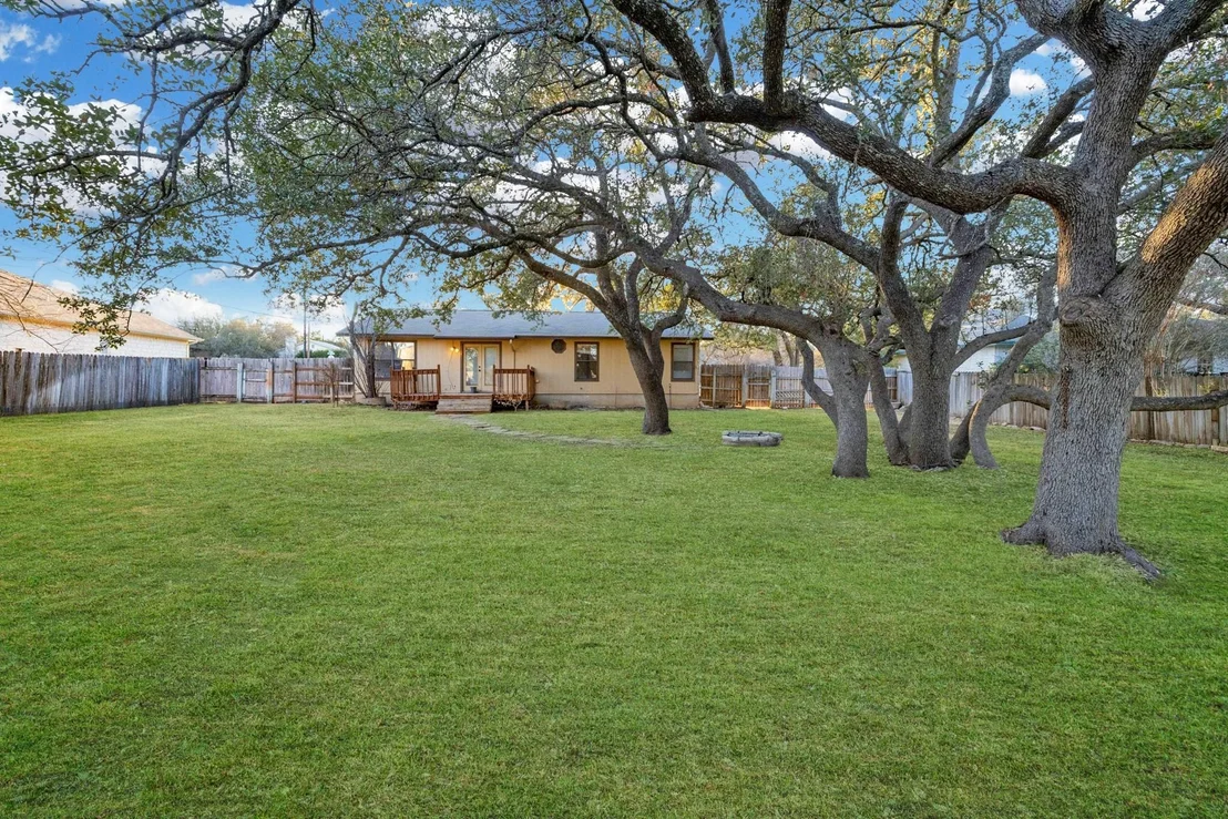 Photo of 2206 Castlewood TRL