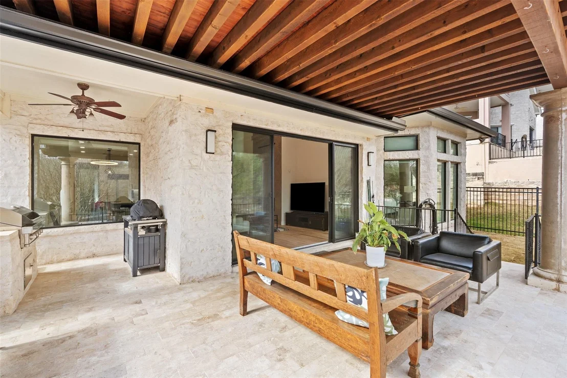 Photo of 3979 River Place BLVD