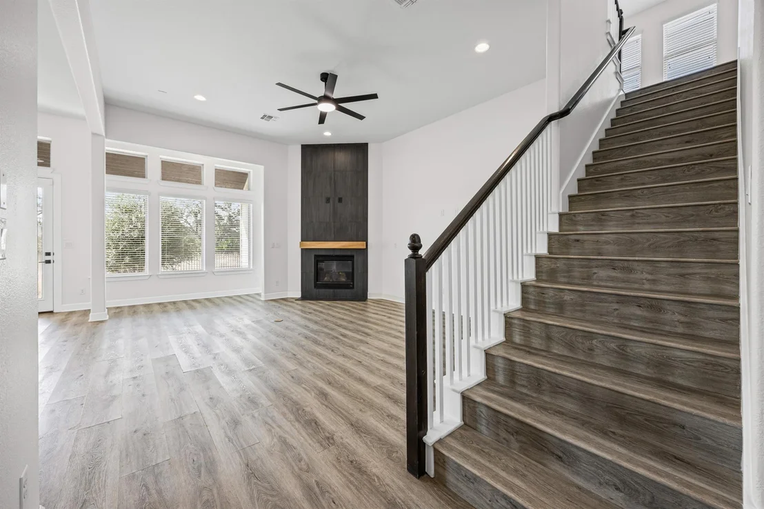 Photo of 162 Topaz CIR
