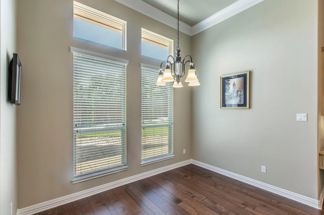 Photo of 1635 Alta Vista LOOP