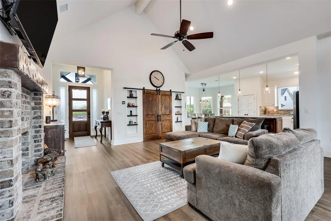 Photo of 325 Charli CIR