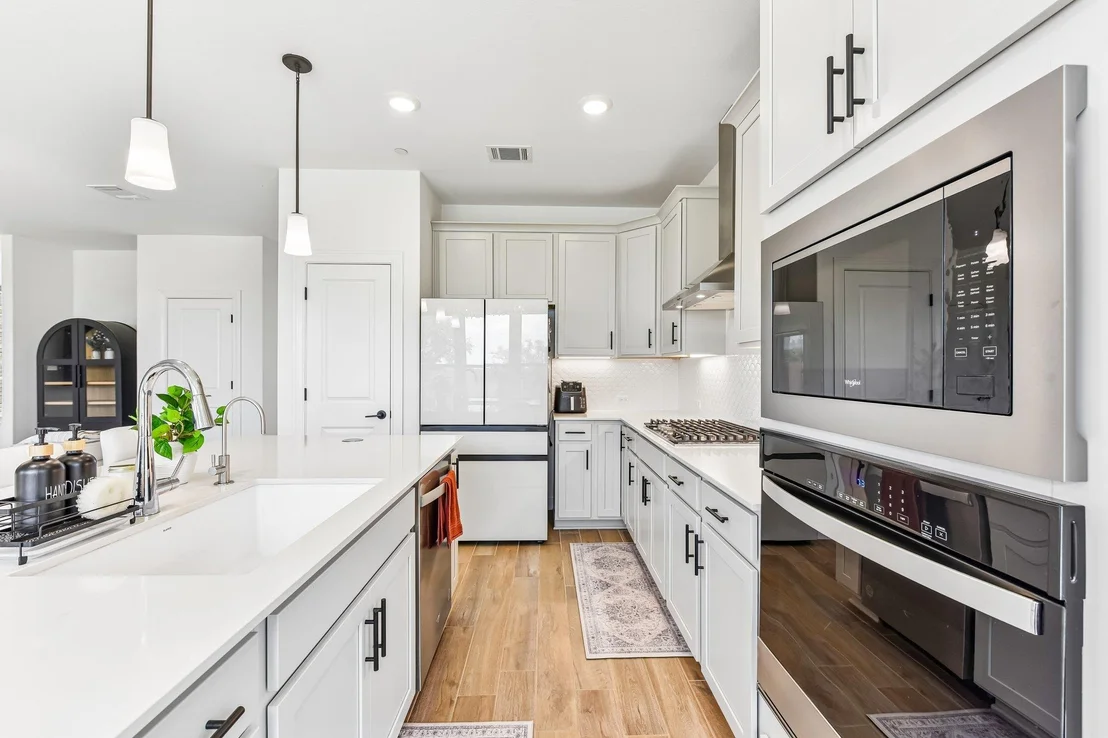 Photo of 17307 Hattie TRCE