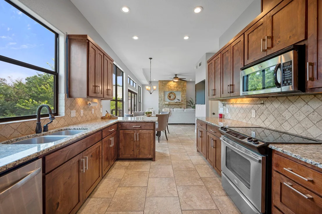 Photo of 2402 Eagle PT