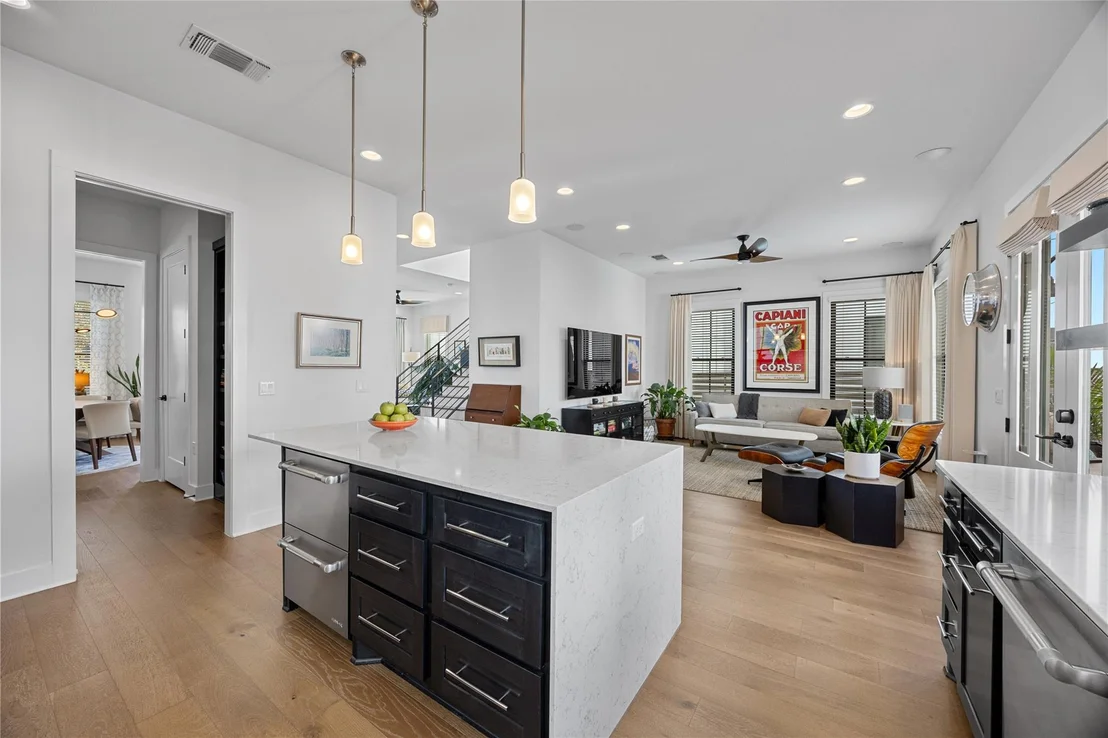 Photo of 2304 Mc Bee ST