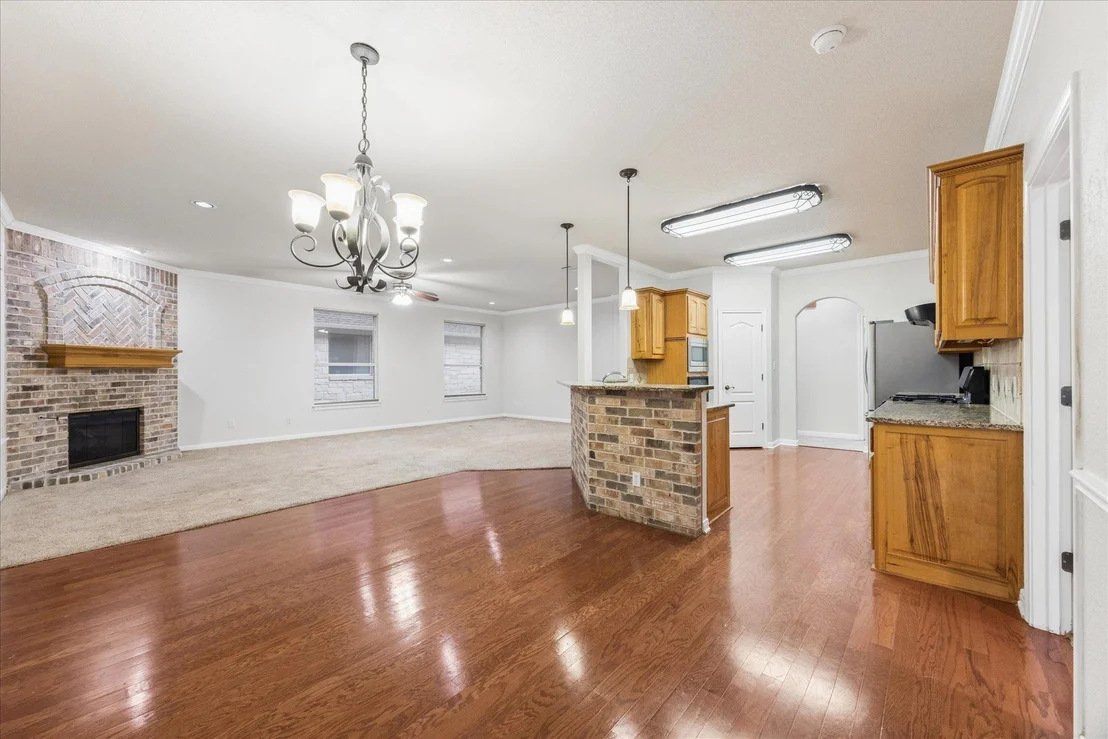 Photo of 300 Brazos DR