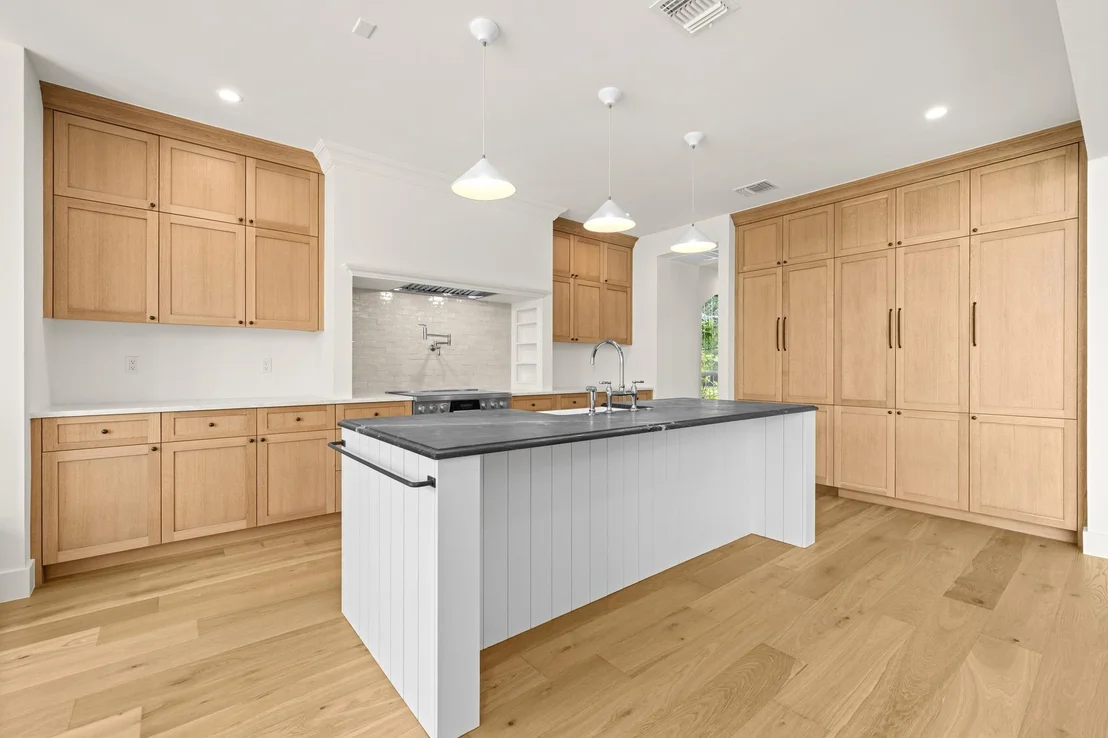 Photo of 2504 Sonoma CV