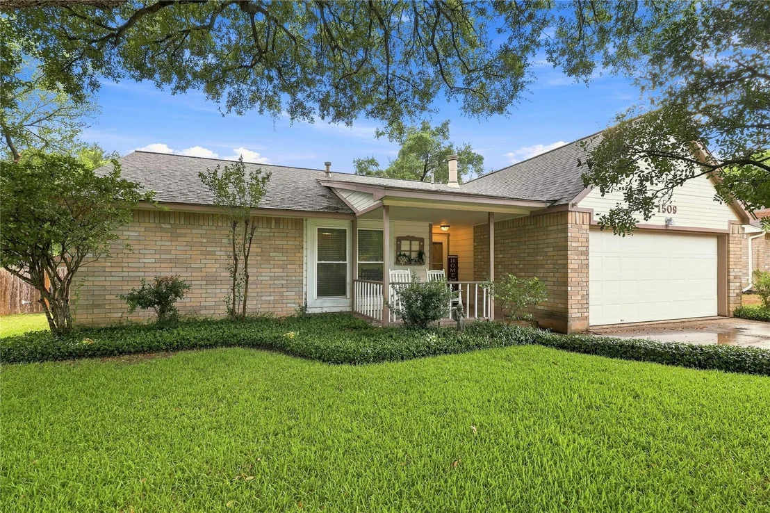 Photo of 1509 Quail Run RD