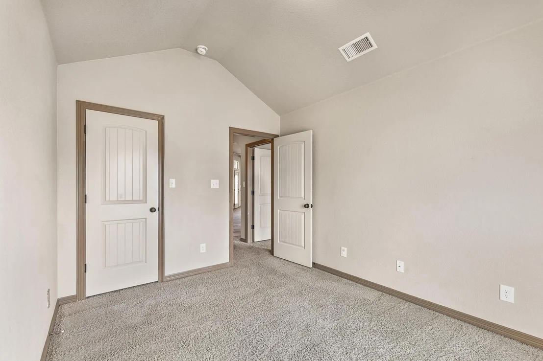 Photo of 4007 Salt Fork DR
