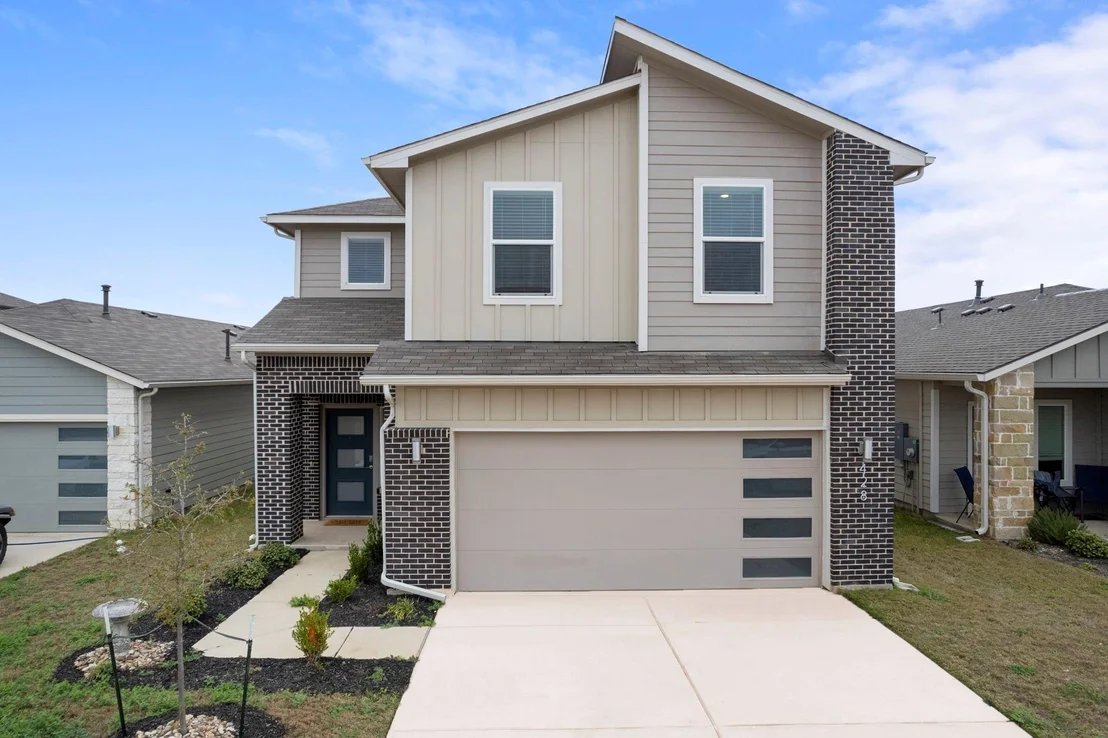 Photo of 428 Millbrook BLVD