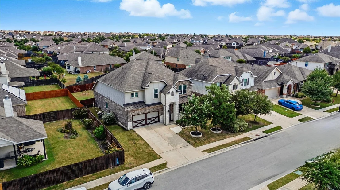 Photo of 426 Vista Gardens DR