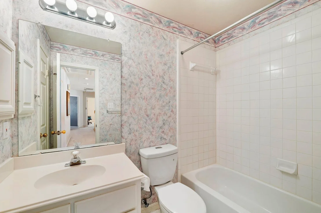 Photo of 8205 Crabtree DR