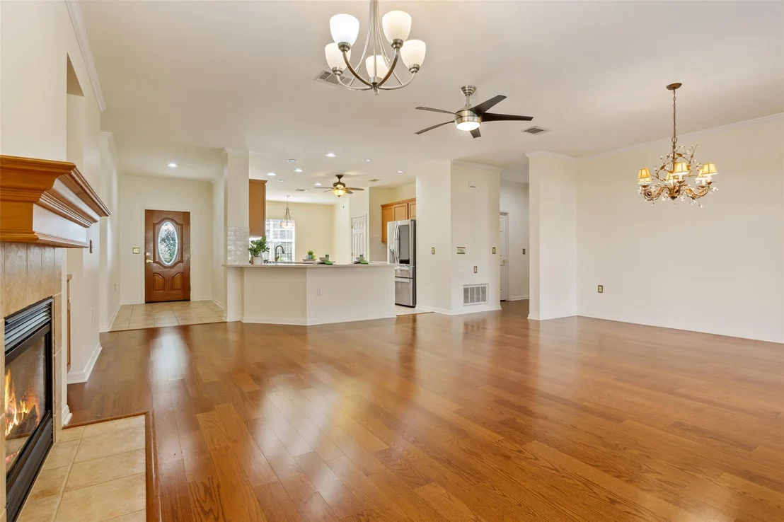 Photo of 712 Texas DR