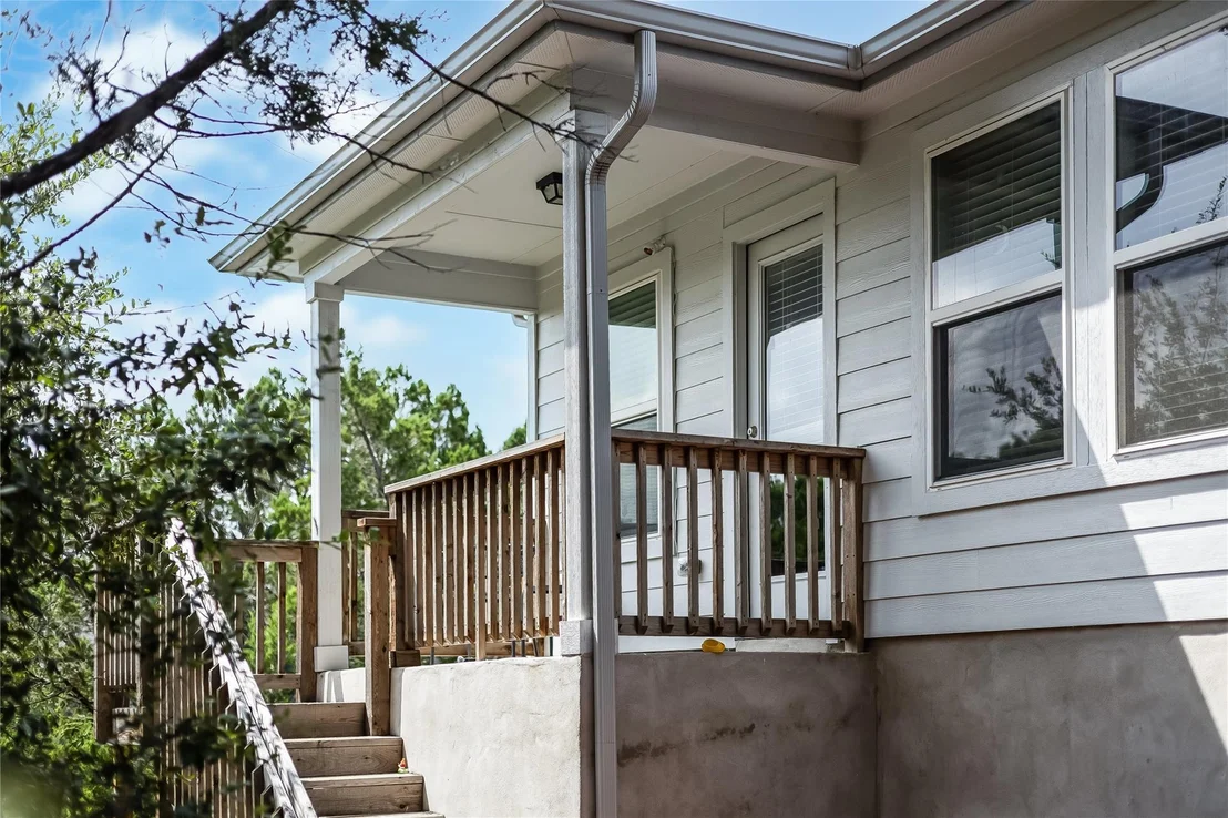 Photo of 21302 Santa Rosa Ave