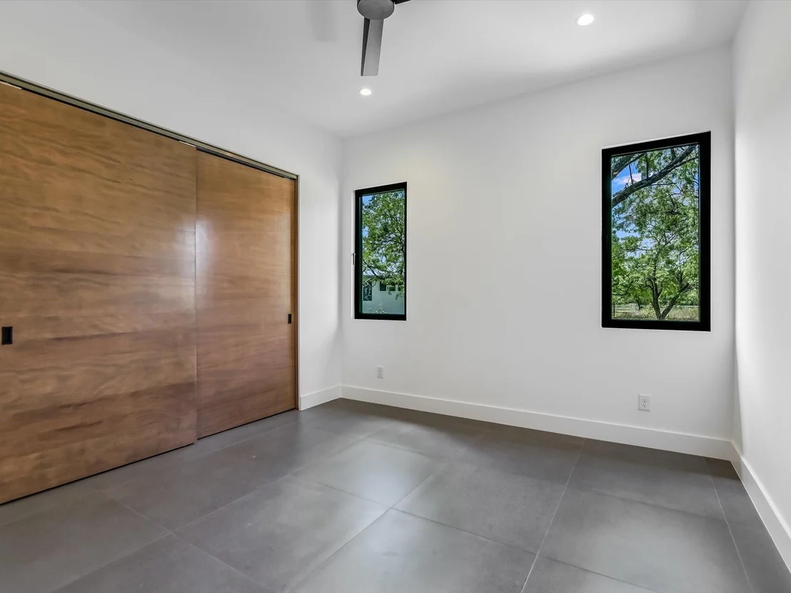 Photo of 180 Westgate LOOP