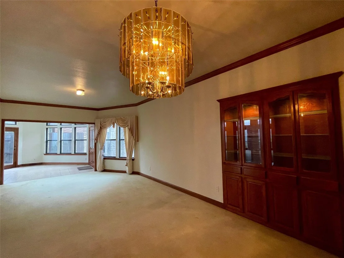 Photo of 4324 Far West BLVD