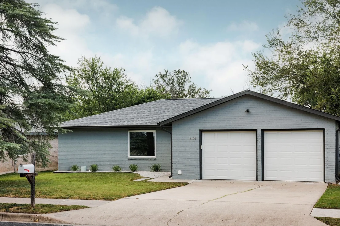 Photo of 6101 London DR
