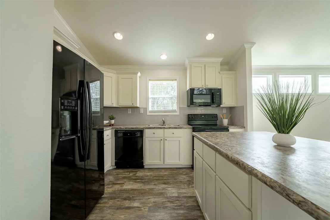Photo of 3810 COUNTY ROAD 410