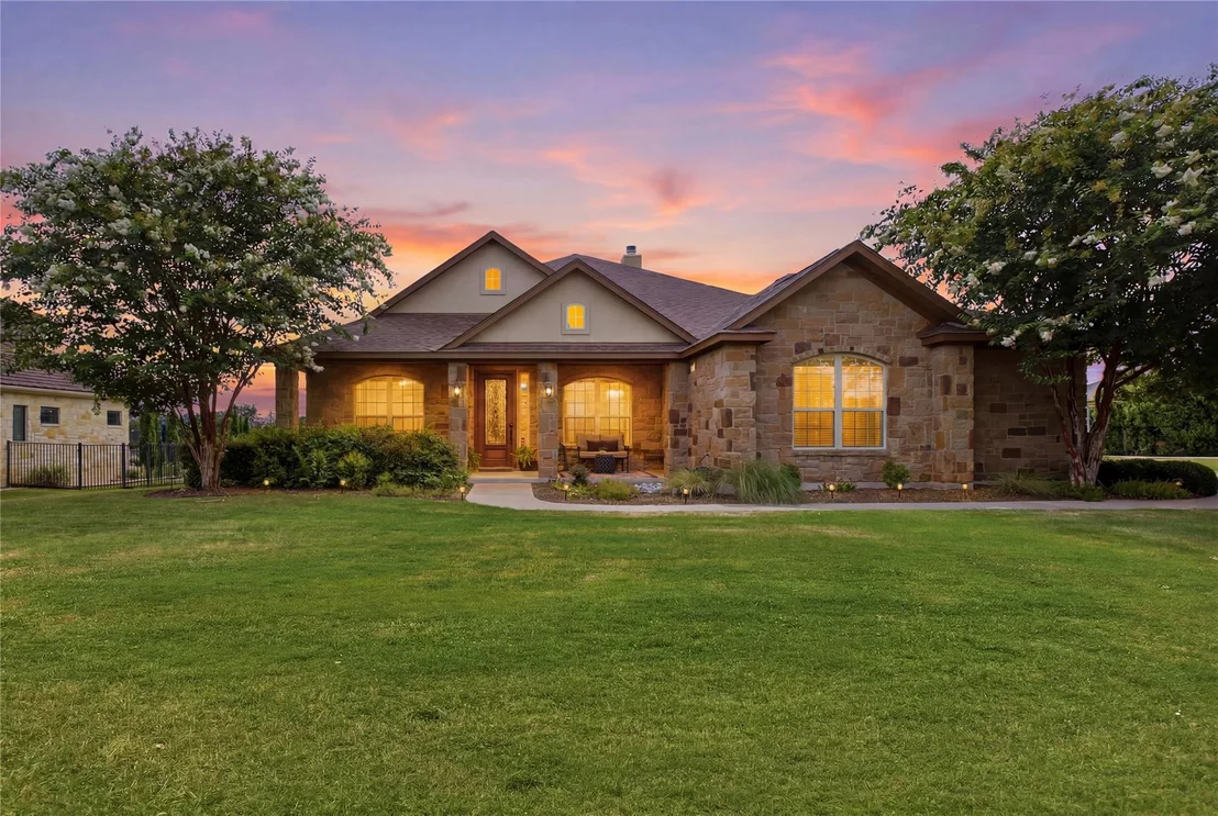 Photo of 224 Whitney Woods CIR
