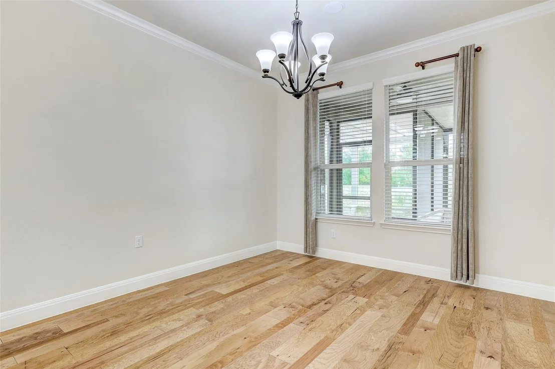 Photo of 2 Acacia WAY