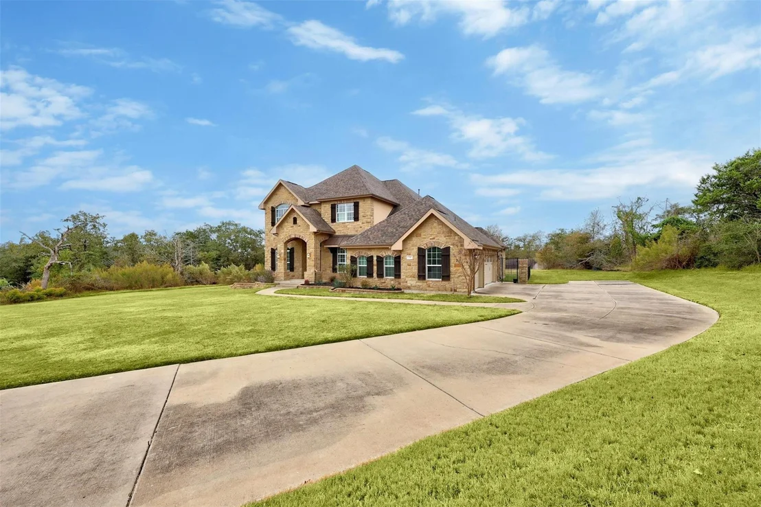 Photo of 136 Buckboard DR