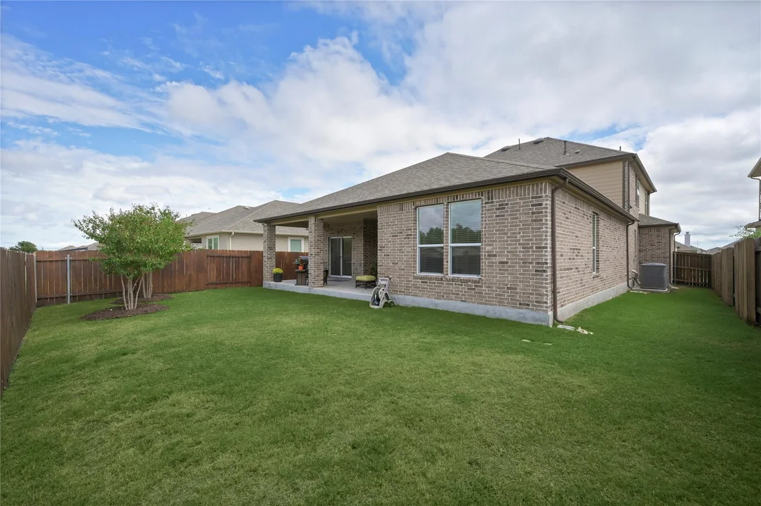 Photo of 1625 Stinnett DR