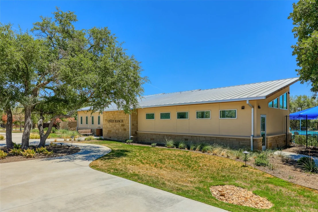 Photo of 1917 Centerline LN