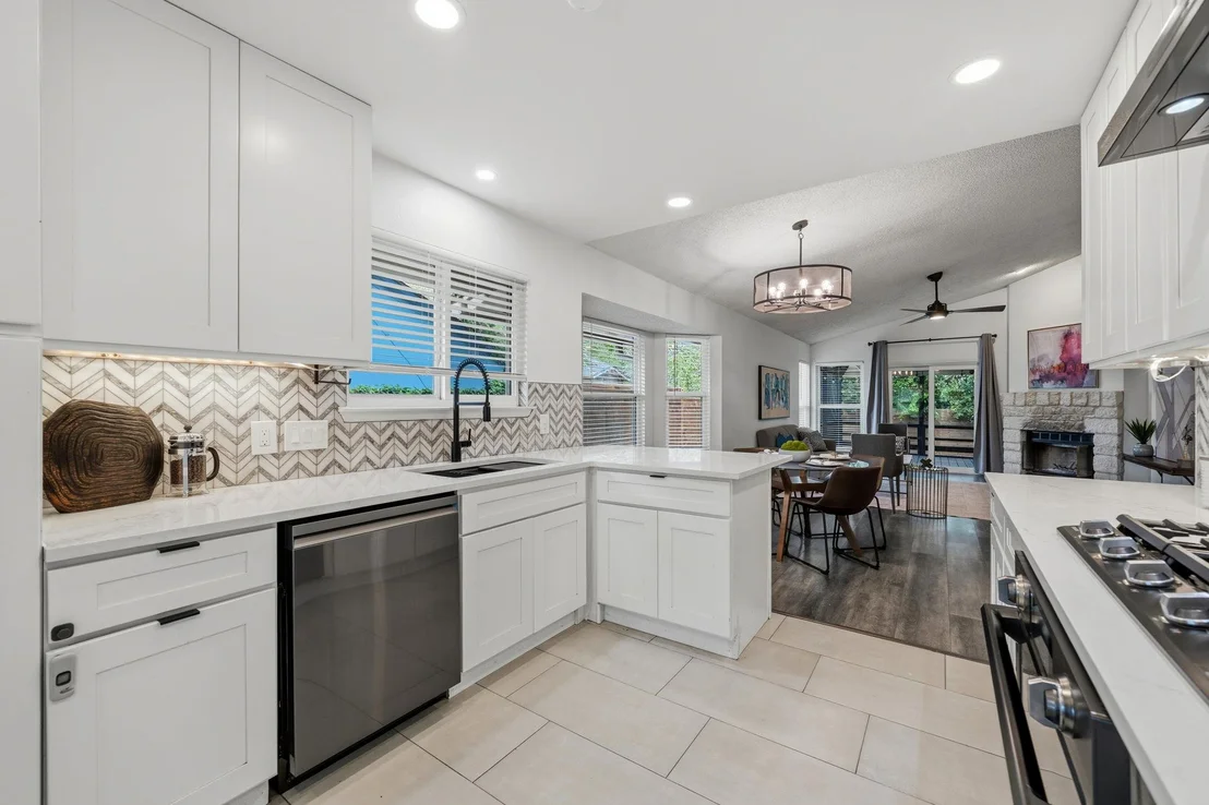 Photo of 8519 Palace PKWY