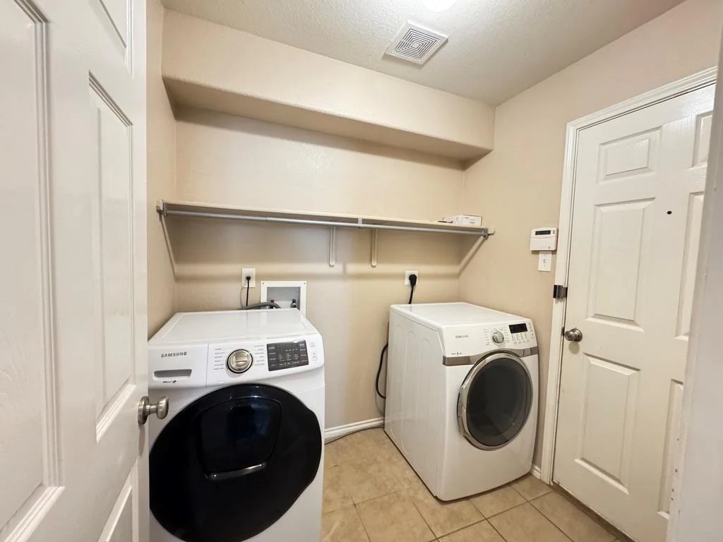 Photo of 219 Memory LN