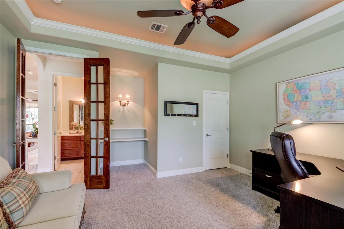 Photo of 185 Ware DR