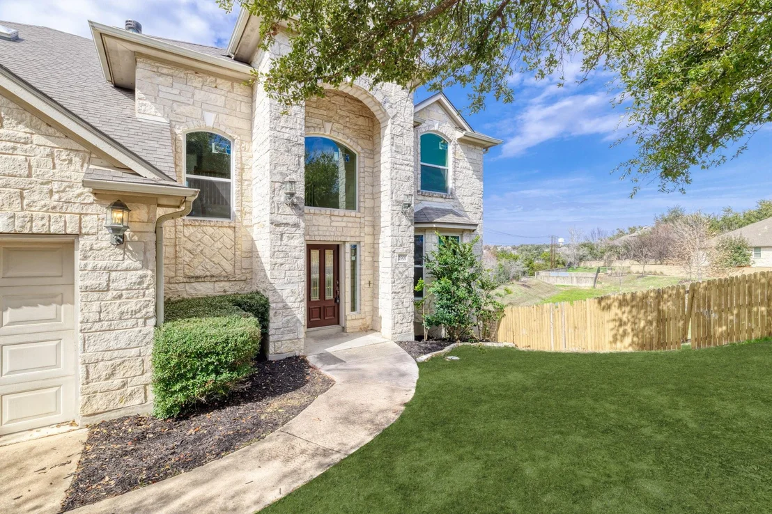 Photo of 2901 Cashell Wood DR