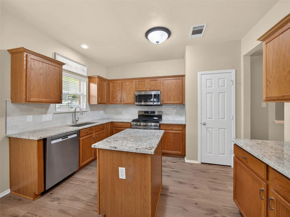 Photo of 3213 Foothills TRL