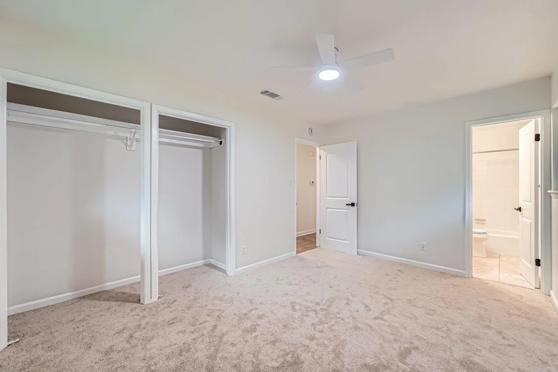 Photo of 3501 Fleetwood DR